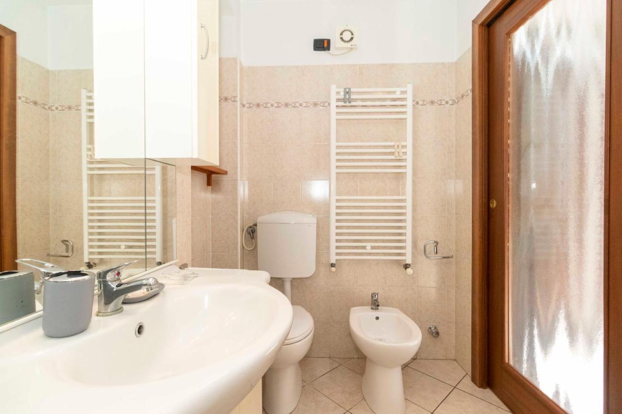 Colourful Flat San Donato Turim Exterior foto